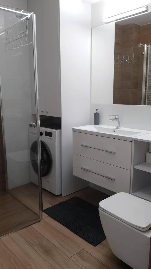 Apartament Zalesie Z Tarasem Lubiń Dış mekan fotoğraf